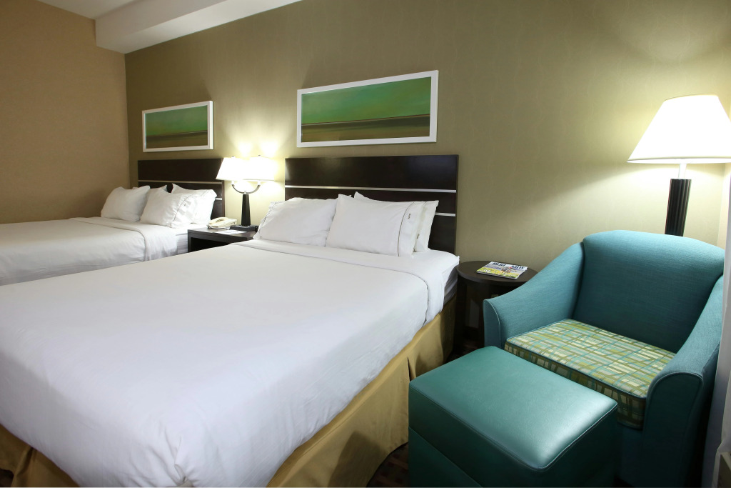 Holiday Inn Express Hotel & Suites Vernon by IHG