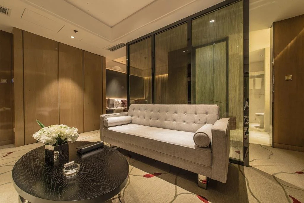 Excel Hotel