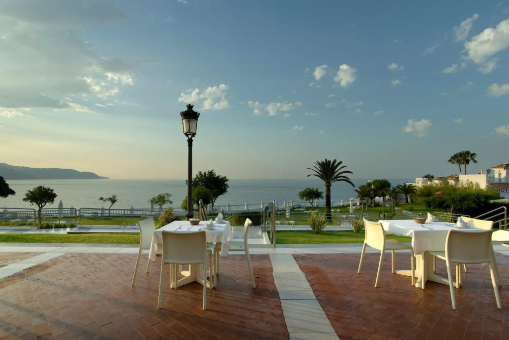 Parador De Nerja