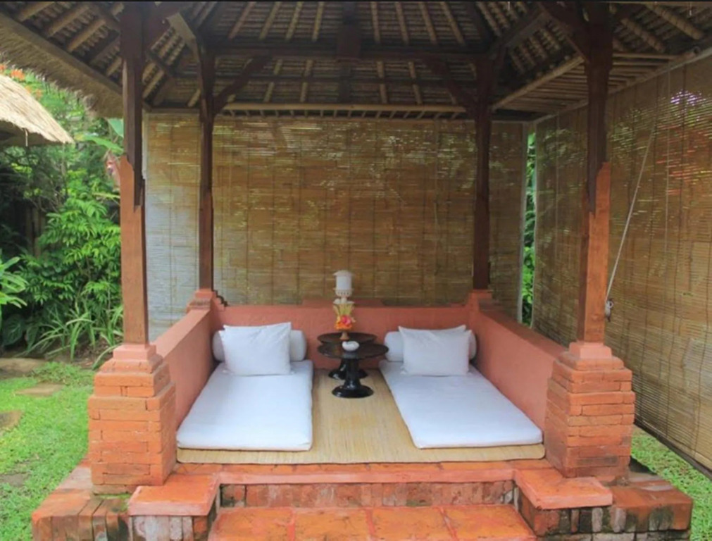 Tandjung Sari Hotel
