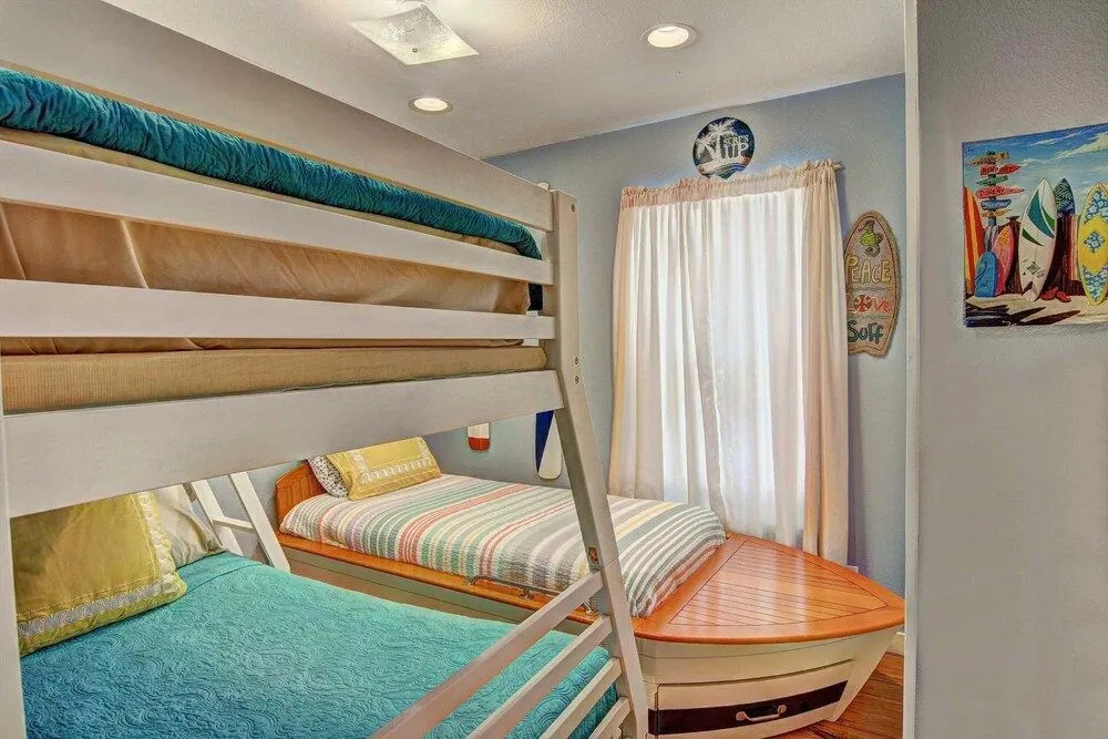 Seas The Day - 4 Br Home