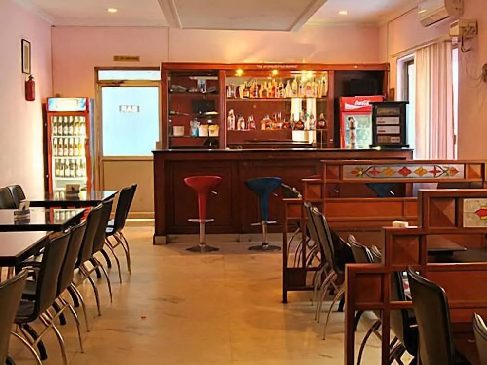 Hotel Atchaya