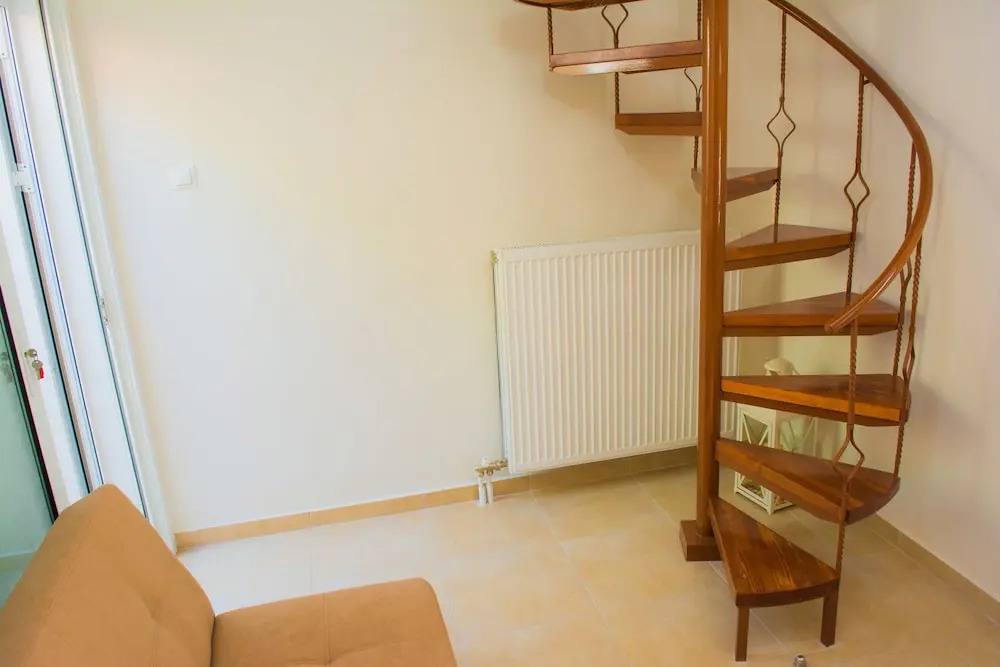 Semeli House