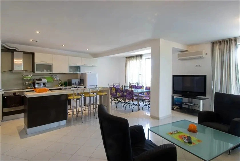 SD Yassen Apartments