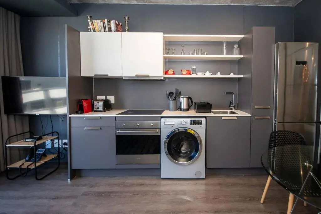 514 Wex1 Modern Studio Apartment