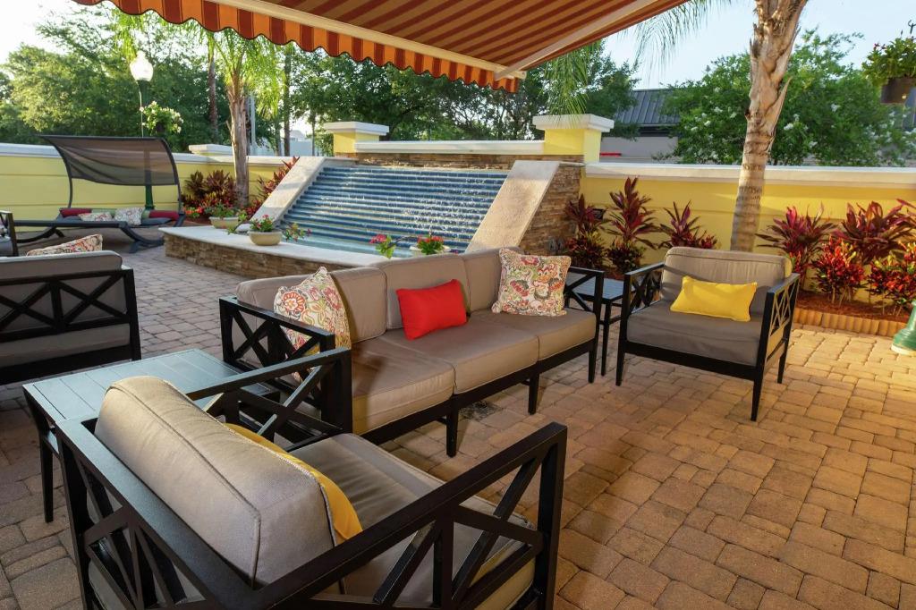 Hampton Inn & Suites Jacksonville Deerwood Park