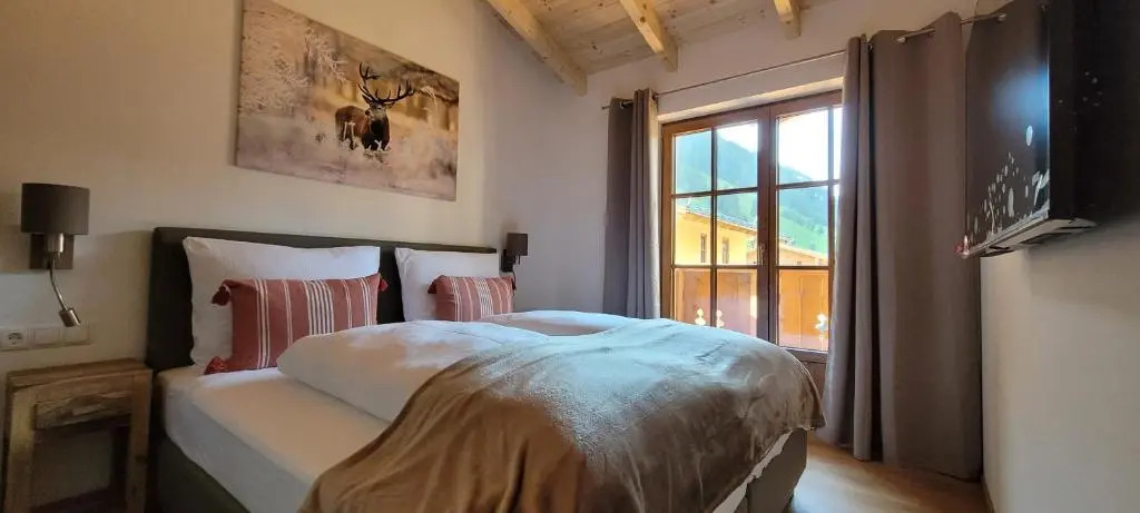 Hochalmbahnen Chalets Rauris 1-20 WE3, Maislaufeldweg 1r OG