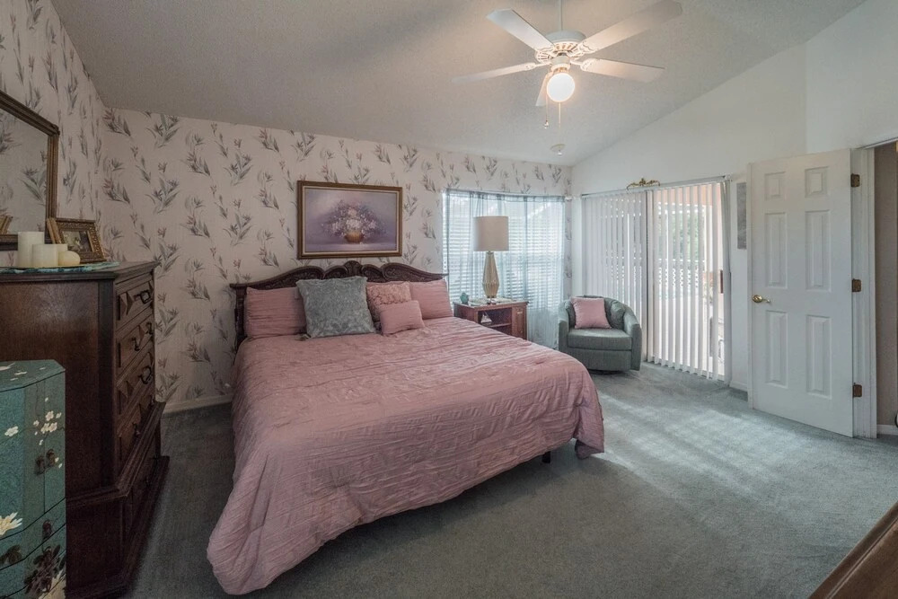 Lopez Lane 1302 by White Pelican VR
