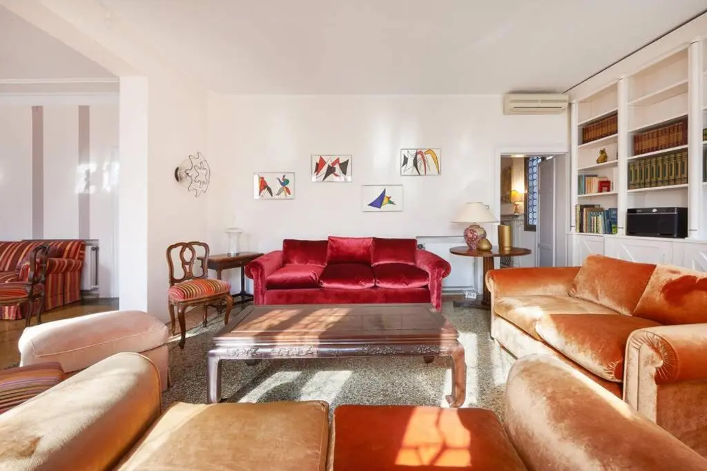 Ca' Fenice, charming apartment in San Marco, sleep 7
