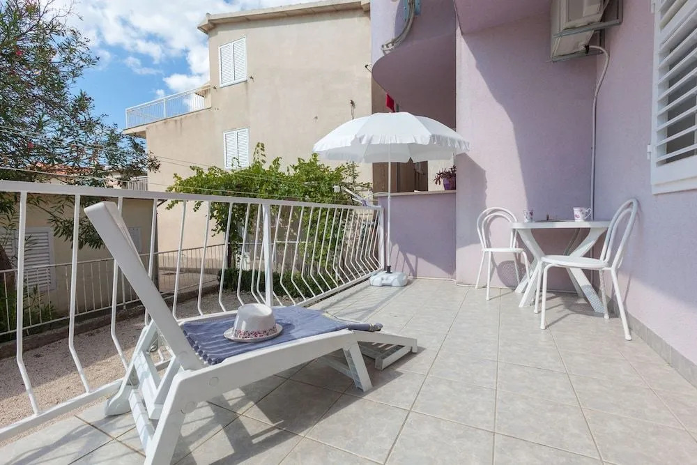 Apartments Dragan