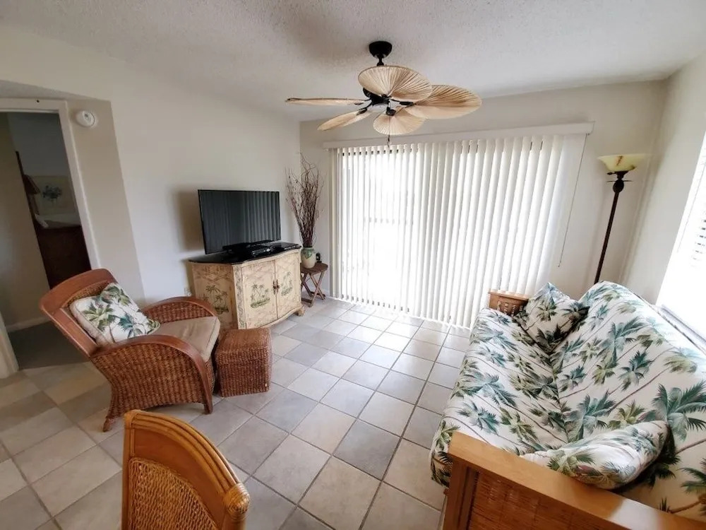 Ocean Ge Club C36 1 Bedroom Condo by RedAwning