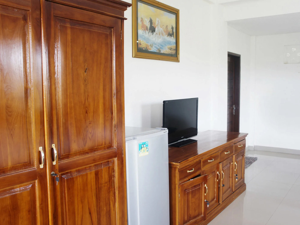 Putu Guest House