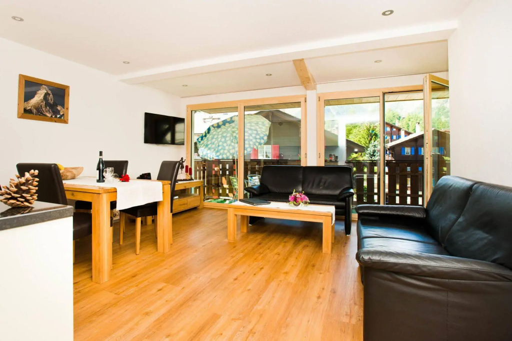 Jolimont Apartments