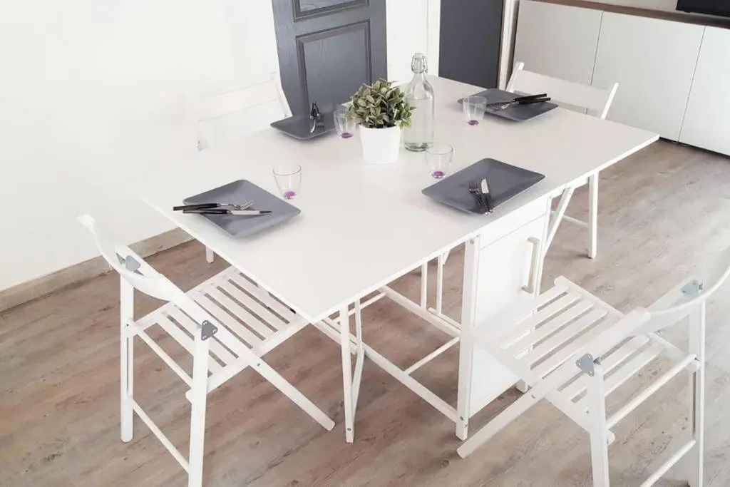 GregBnb-com - Filet suspendu ! - PARKING INCLUS - CLIMATISÉ - WIFI -15min Gare