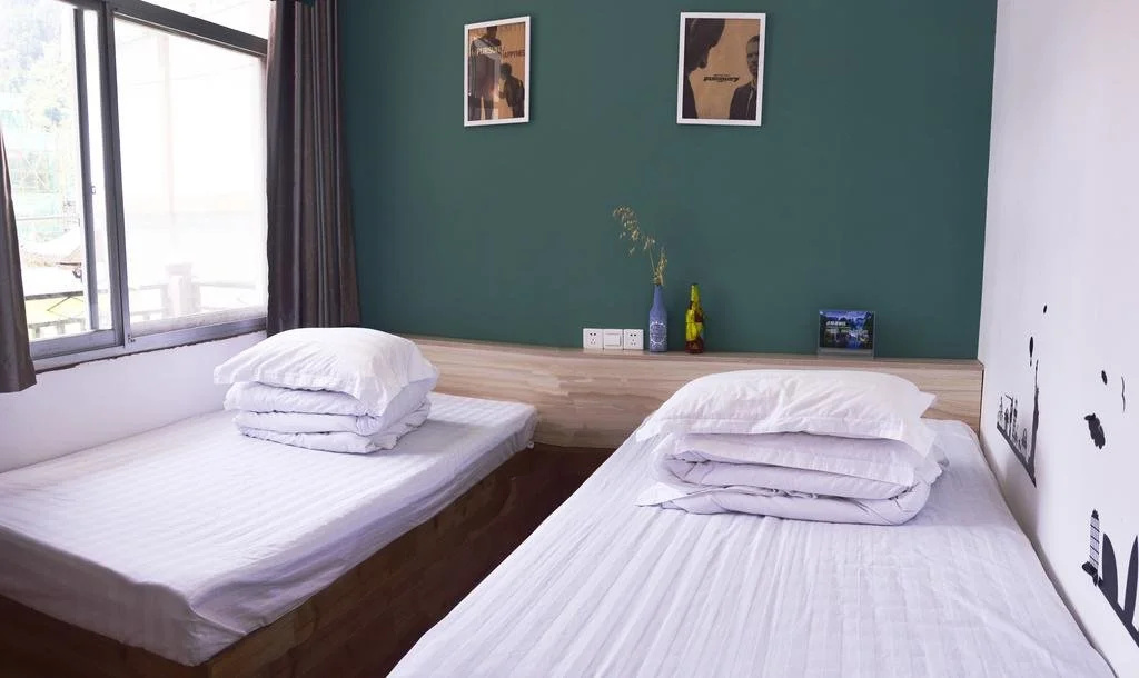 Zhangjiajie Peakcap Backpacker Hostel