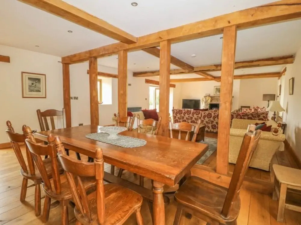Rookery Barn an Amazing Country Retreat hot tub