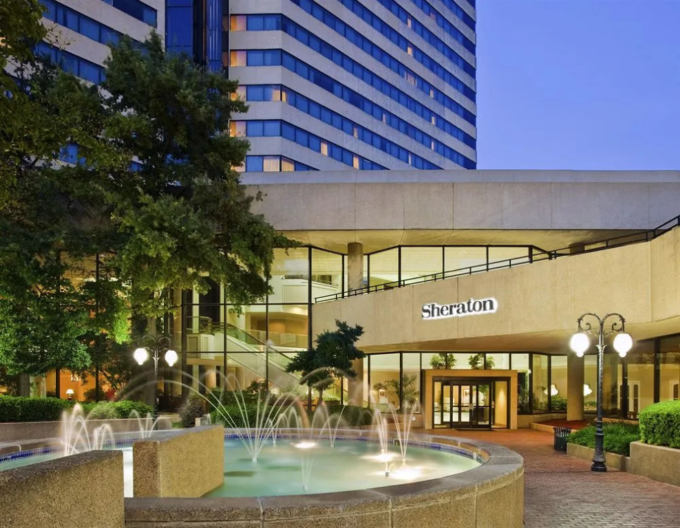 Memphis Riverline Hotel