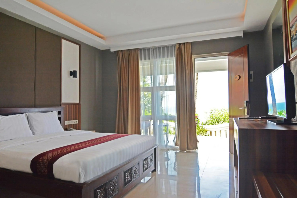 Queen of The South Resort