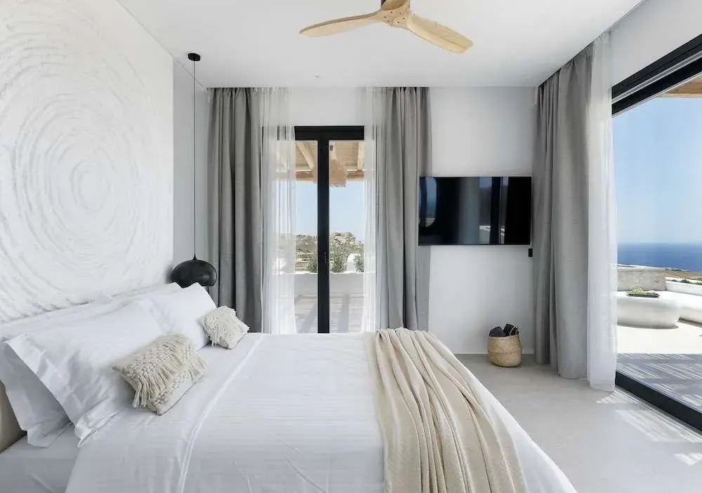 WhiteArt Suites