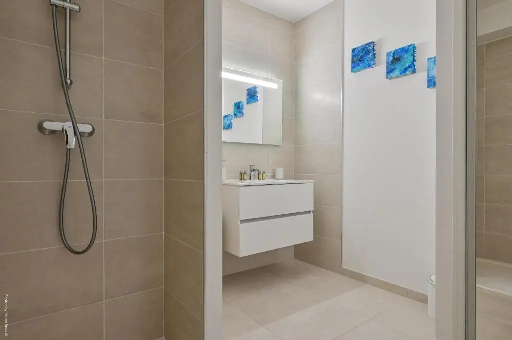 T2 Neuf B4 Rdj - Piscine–Accès Direct Plages Et Centre Village -