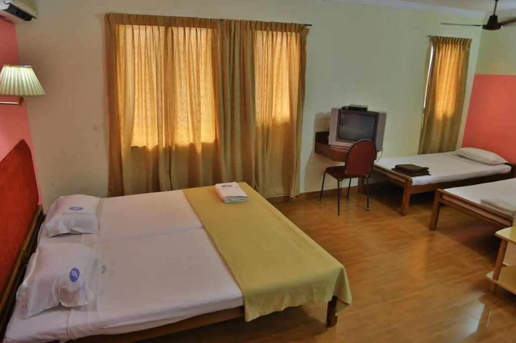 Hotel Srinivas