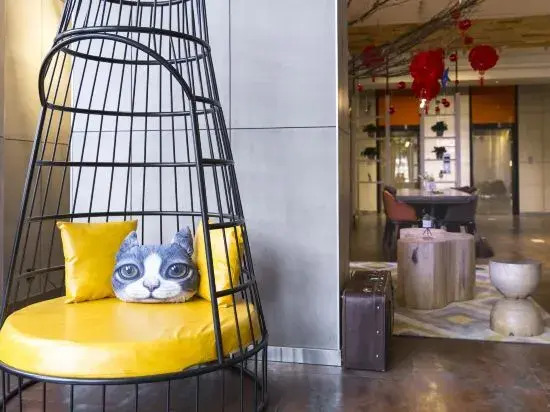 Tucker China HOTEL (Leqing Ningkang West Road Store)