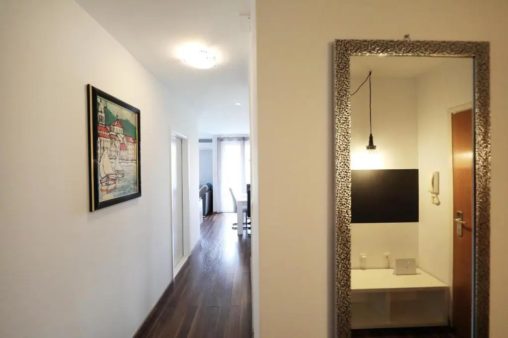 Apartment S