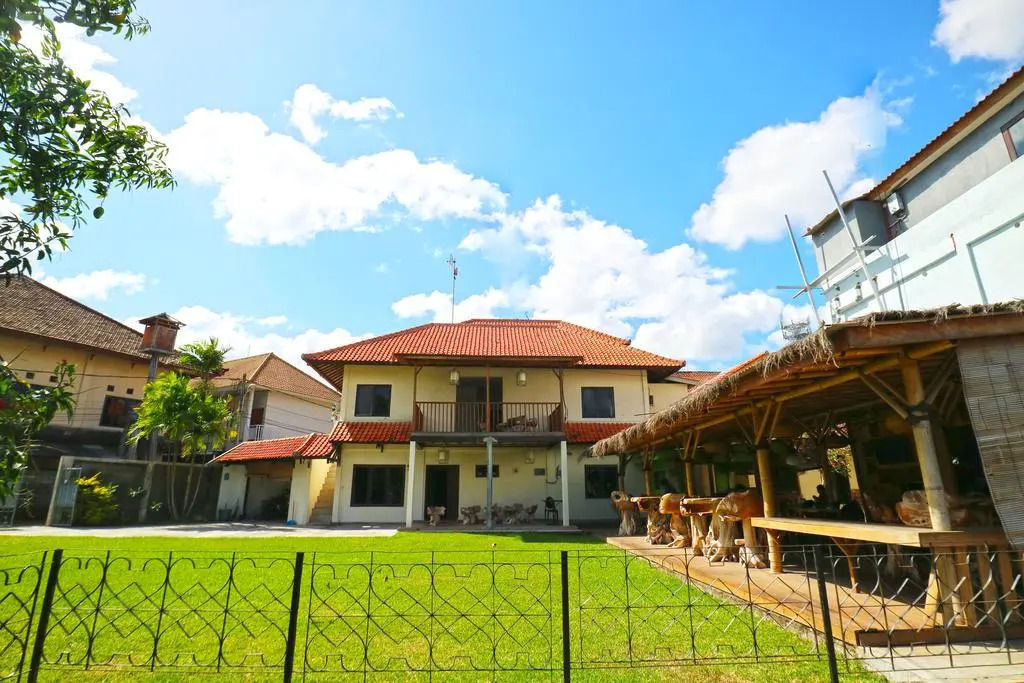 Bali Utopia Backpacker