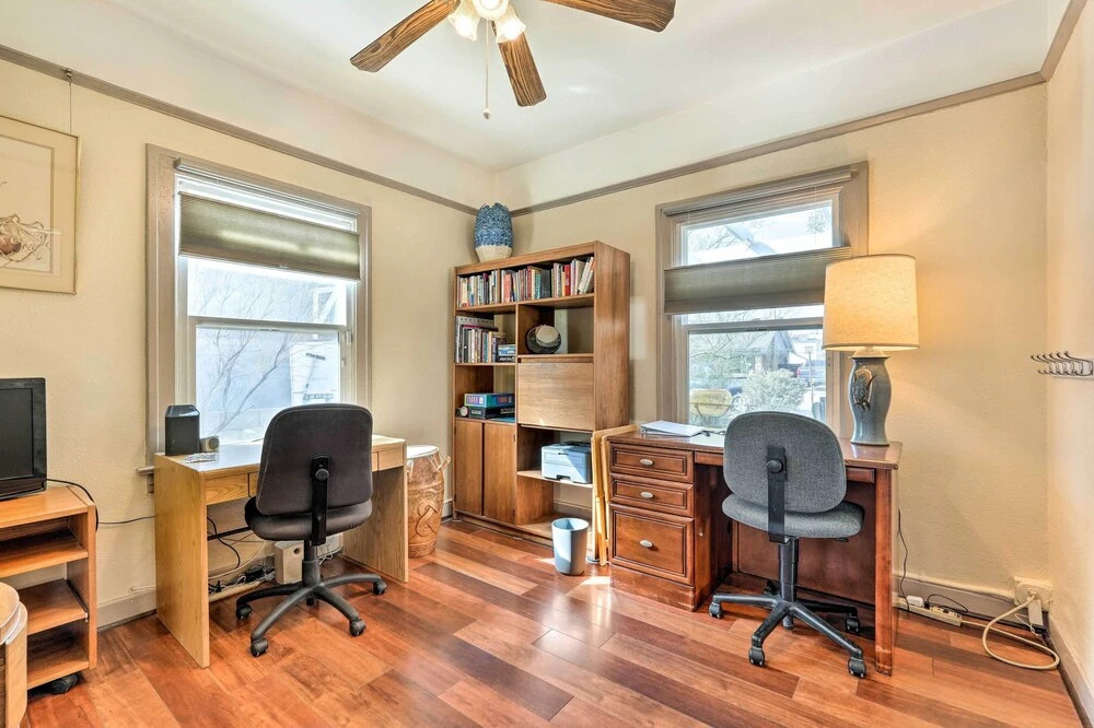 Annies Green Bungalow: 2 Mi to Downtown Phoenix!
