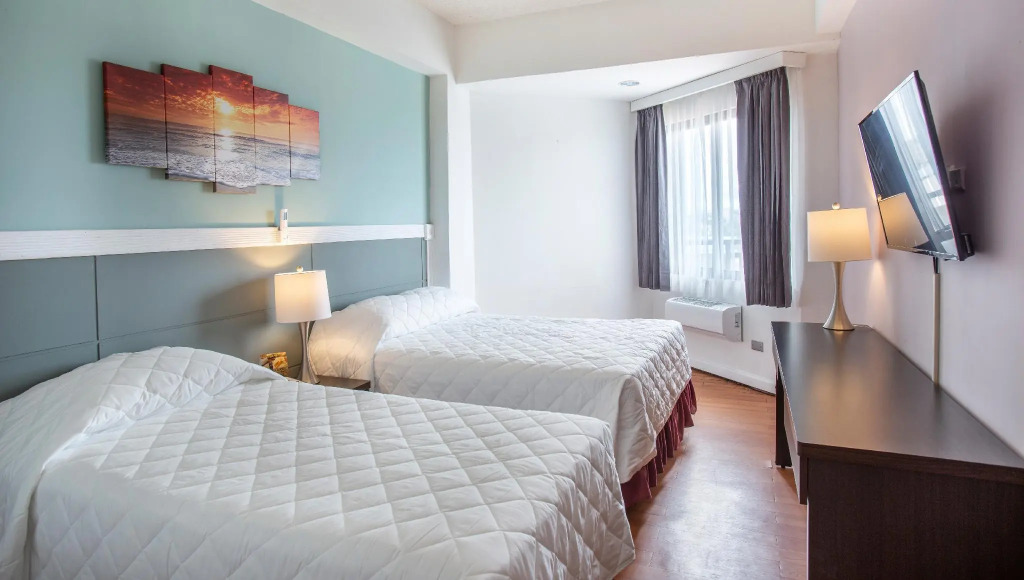 Grand Plaza Hotel