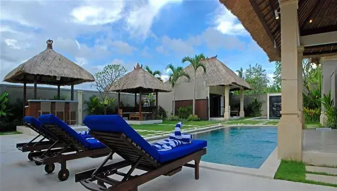 Villa Tinn Tamm by Optimum Bali - Central Seminyak Oberoi