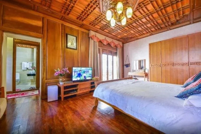 Dali Palace Hotel