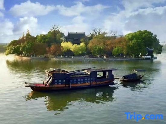Jiaxing Yijia hotel