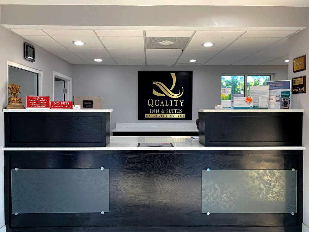 Quality Inn & Suites near Panama City Beach