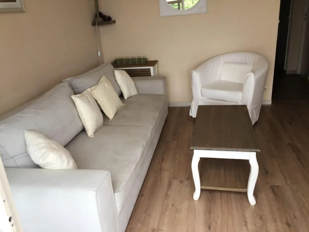 Apartment With 2 Bedrooms in Agay, With Wonderful sea View, Pool Acces