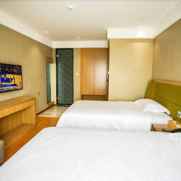 Yunju Lanjiang Hotel