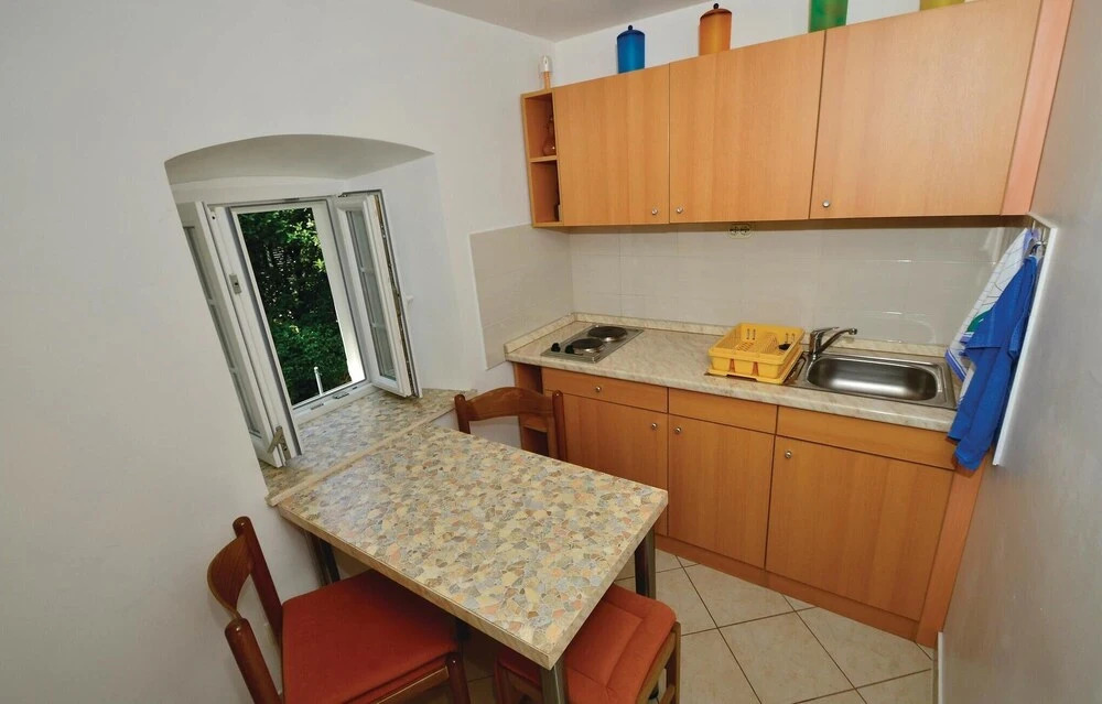 Awesome Home in Dubrovnik With Wifi and 2 Bedrooms