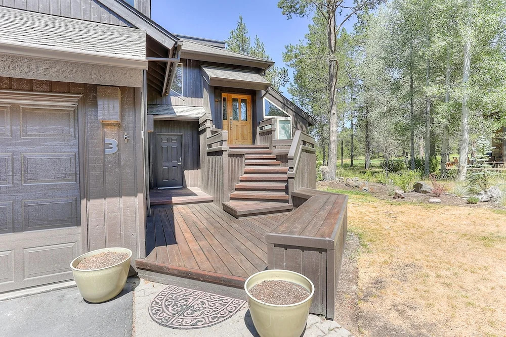 3 Spyglass Home on Meadows Golf Course feature Brand New Hot Tub and Bikes by RedAwning
