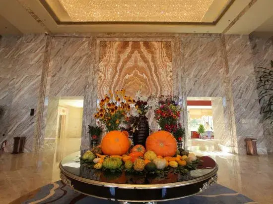 Xinhao Business Hotel