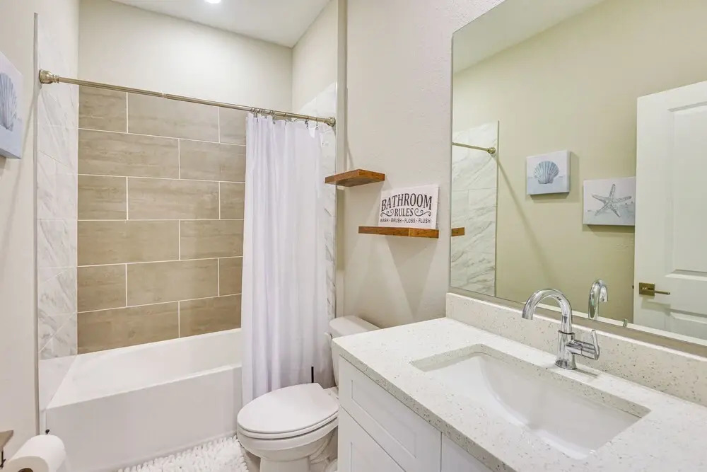 Peaceful Getaway in North Port w/ Spacious Yard