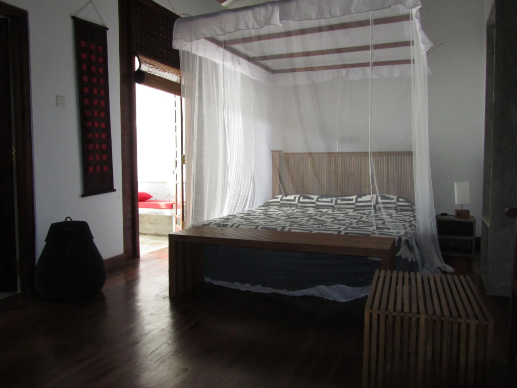 Isana Beach House