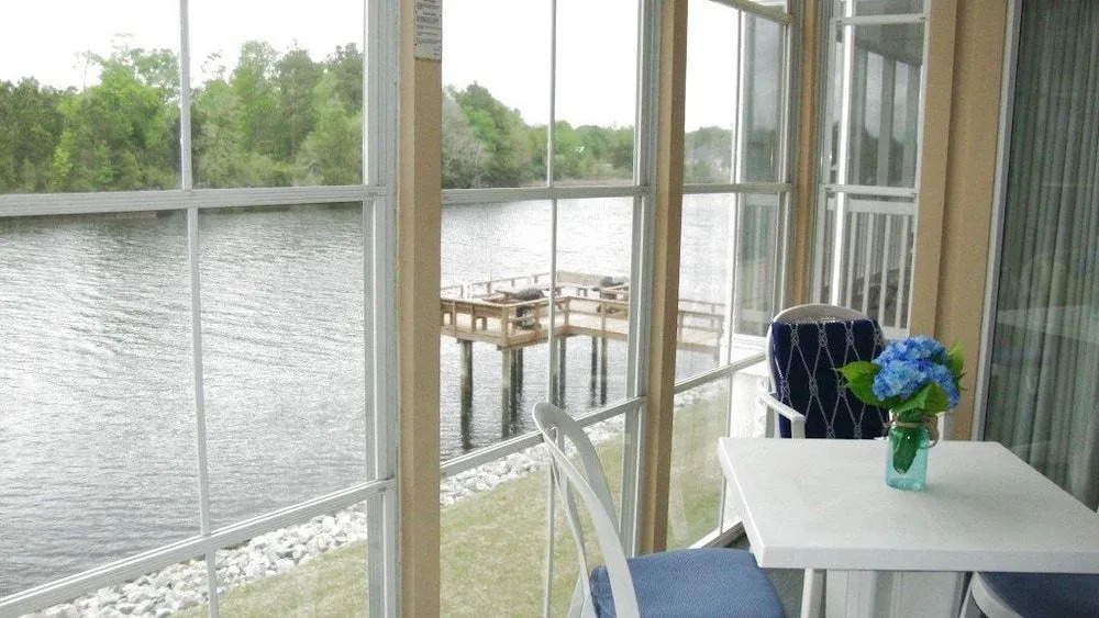 Waterway Landing #216a 2 Bedrooms 2 Bathrooms Condo