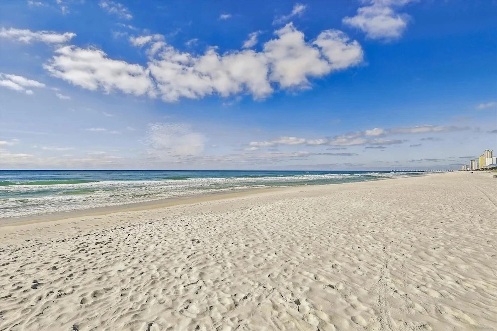 Emerald Beach Beach Front 1830