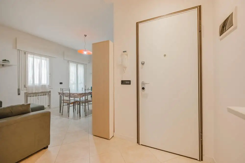 Poppys Flat -10 min from Venice & Wi-Fi