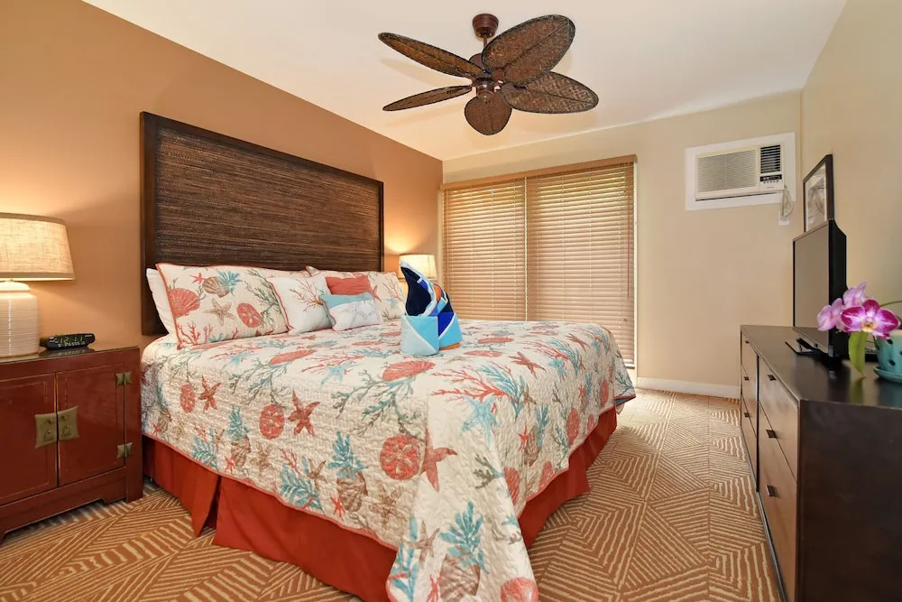 Aina Nalu G102 2 Bedroom Condo