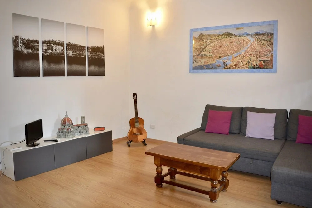 Rental in Rome - Santa Maria Novella Palace