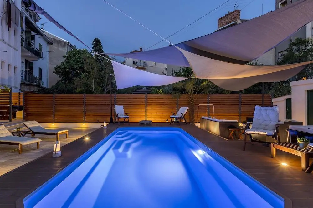 Evala luxury rooms with pool and garden