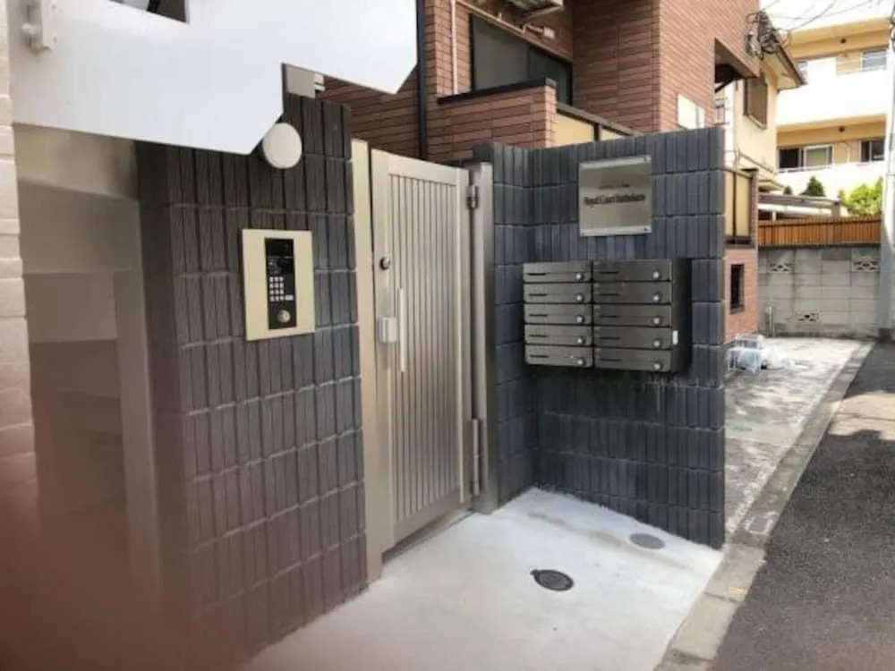 Ikebukuro Colorbee Hostela