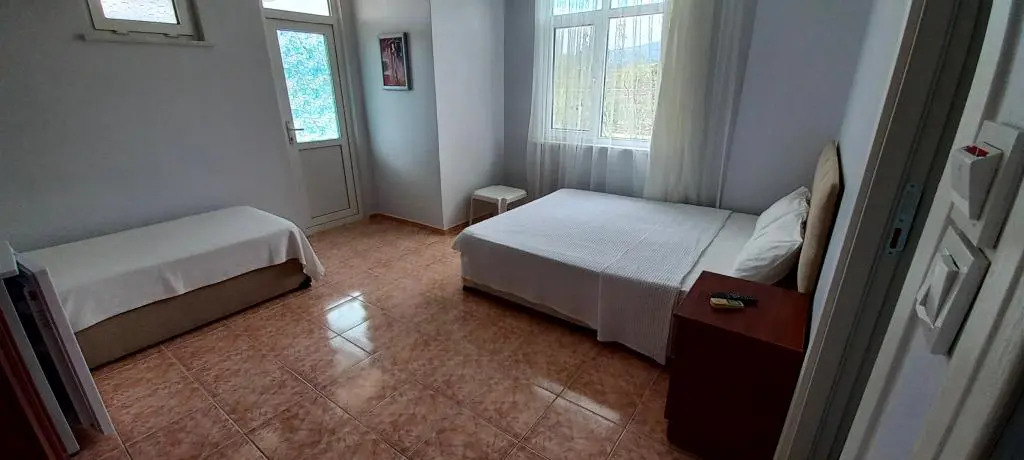 Zeytin Otel Altinoluk