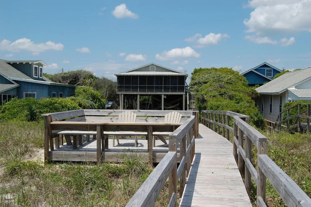 Summer Hill - 4 Br Home